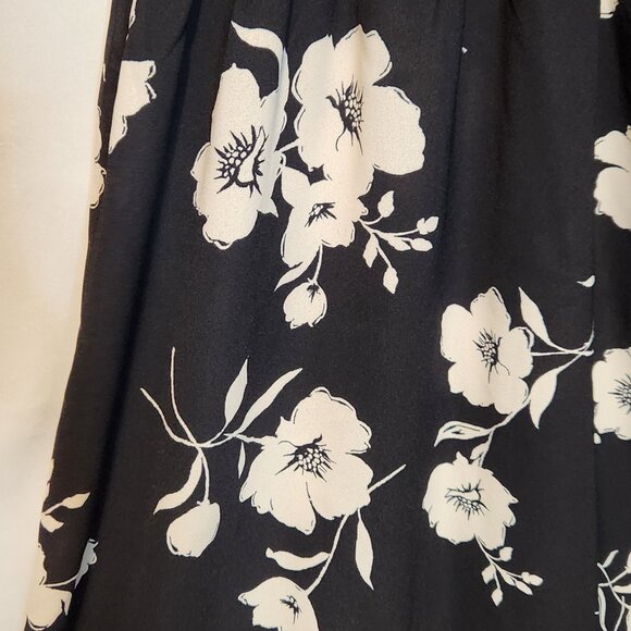 Monteau Black White Floral Print Day Dress w/Elastic Gathered Waist- Small - Picture 6 of 12